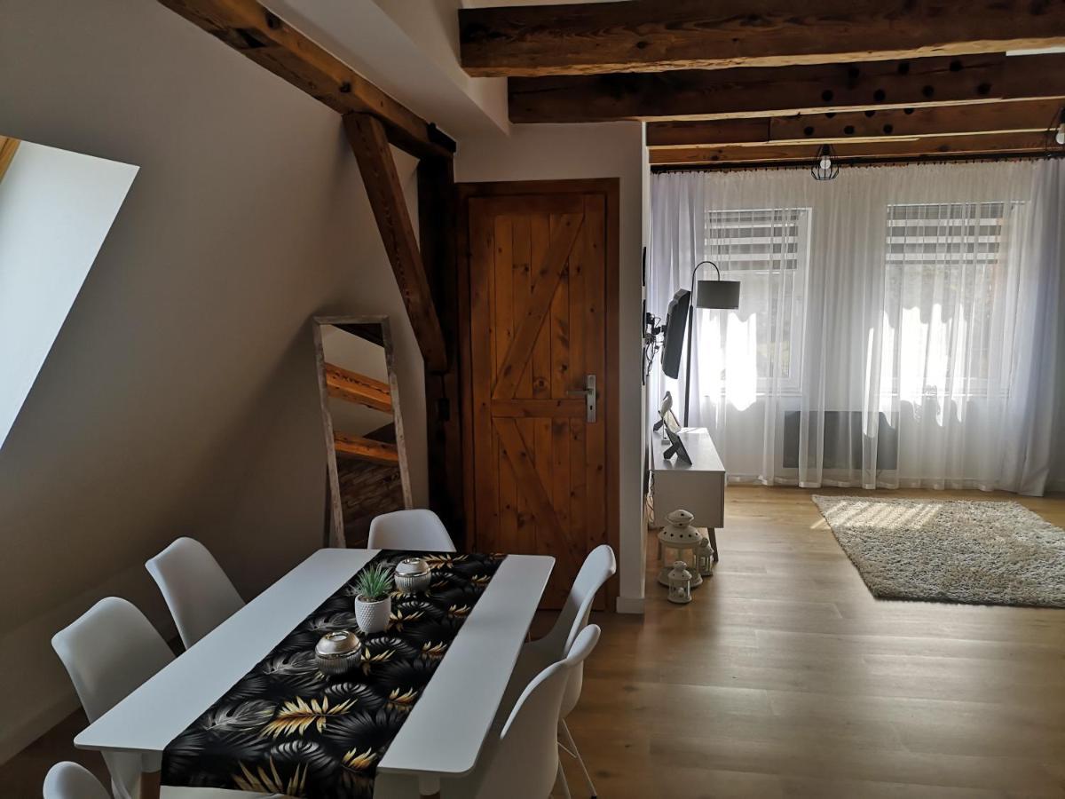 Apartament Attic Lägenhet Miedzyzdroje Exteriör bild
